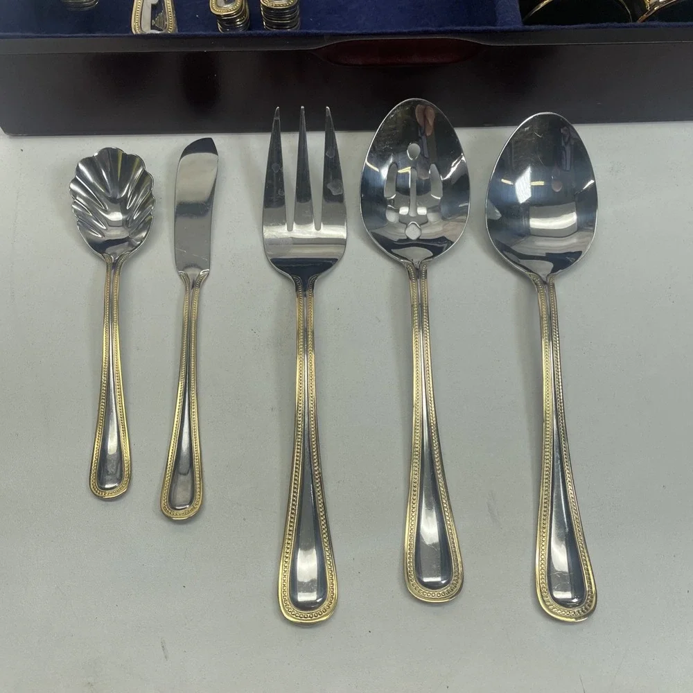 8 Person Set International Silver Co China Silver Silverware Set 72 Piece/box